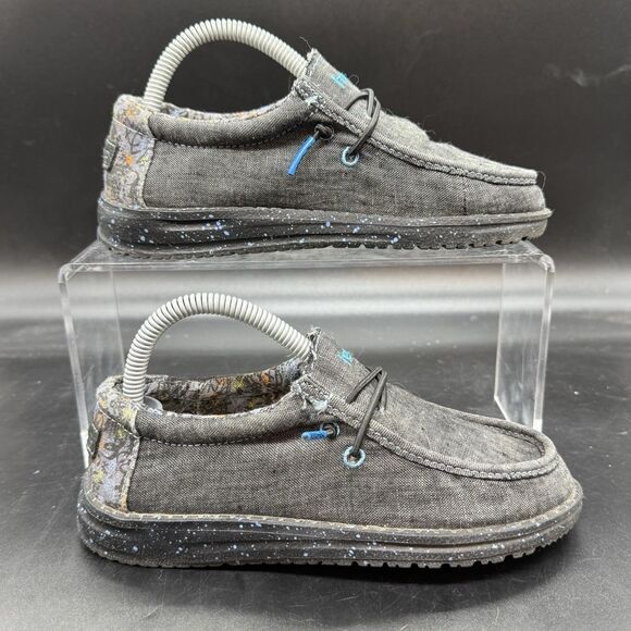 Hey Dude Wally Youth Chambray Wave Rider Loafer Youth Size K13 130134737 - Picture 1 of 7